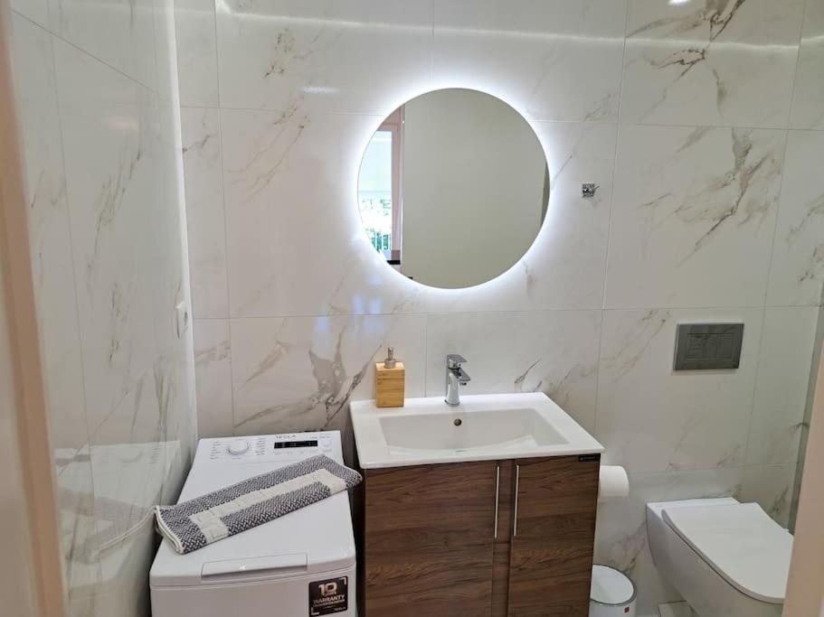 Luxury Suite Patras Buitenkant foto